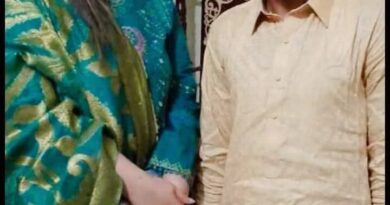 گورنمنٹ گرلز ایسوسی ایٹ کالج جہلم کی پرنسپل رخشندہ بتول نے چہارم درجے کے ملازم کے ساتھ۔۔۔