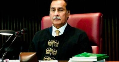 قومی اسمبلی سے بڑا استعفیٰ