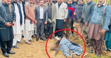 انسان کو کبھی بڑے بول نہیں بولنے چاہیے ۔ زمین پر یہ نعش