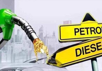 ایک ماہ کے دوران پاکستان میں پیٹرولیم مصنوعات کی قیمتوں میں ریکارڈ اضافہ
